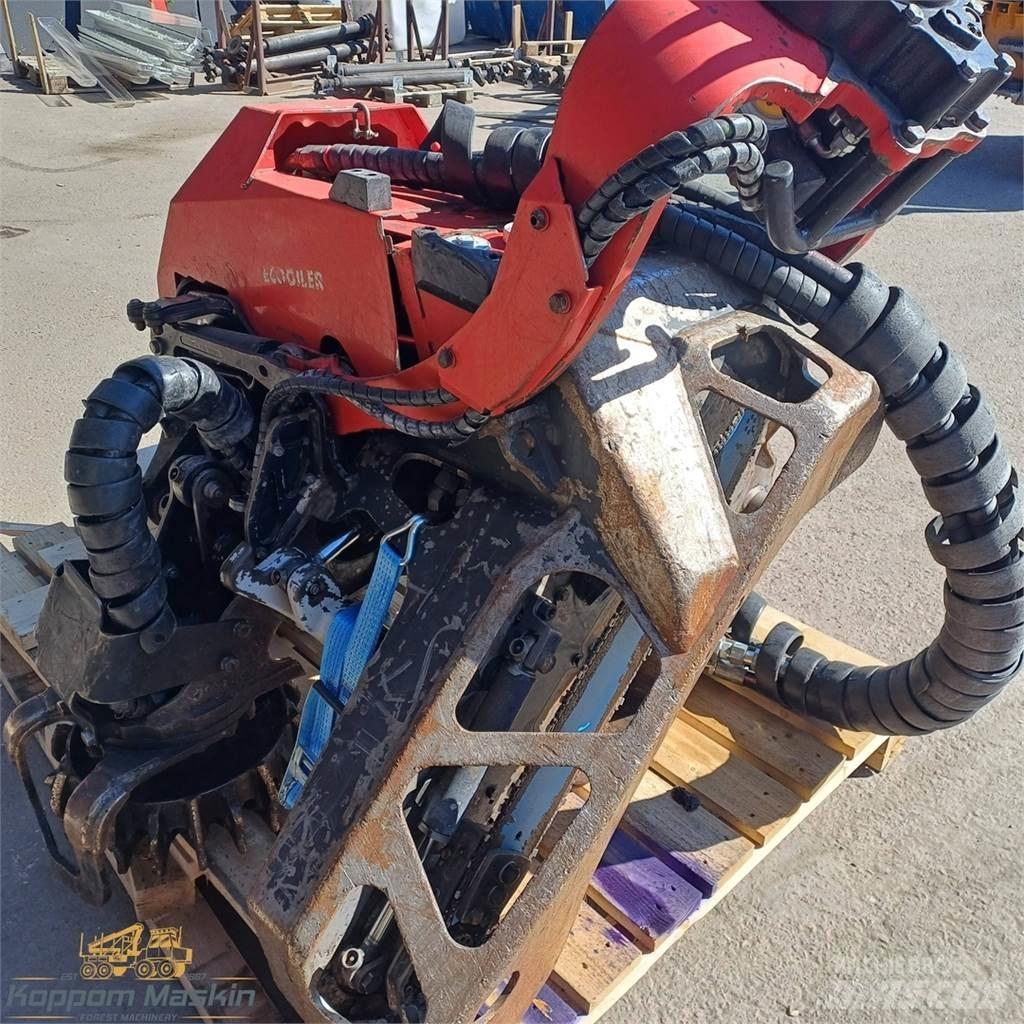 Komatsu C124 Betakarító fejek