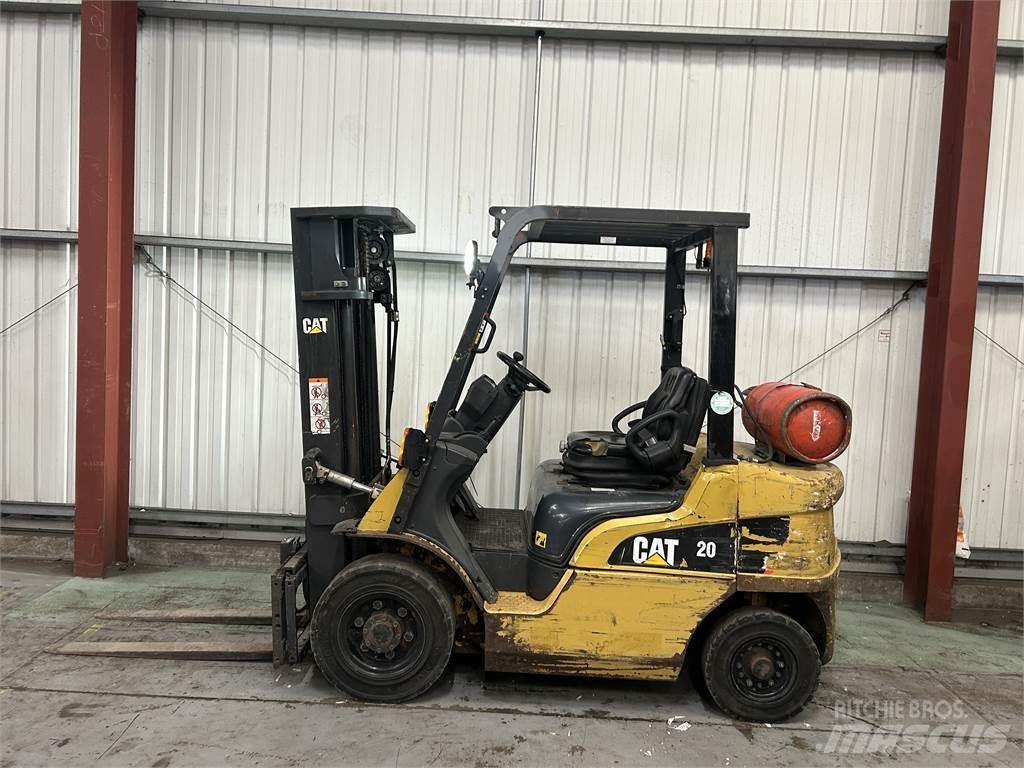 CAT GP25NT Gázüzemű targoncák