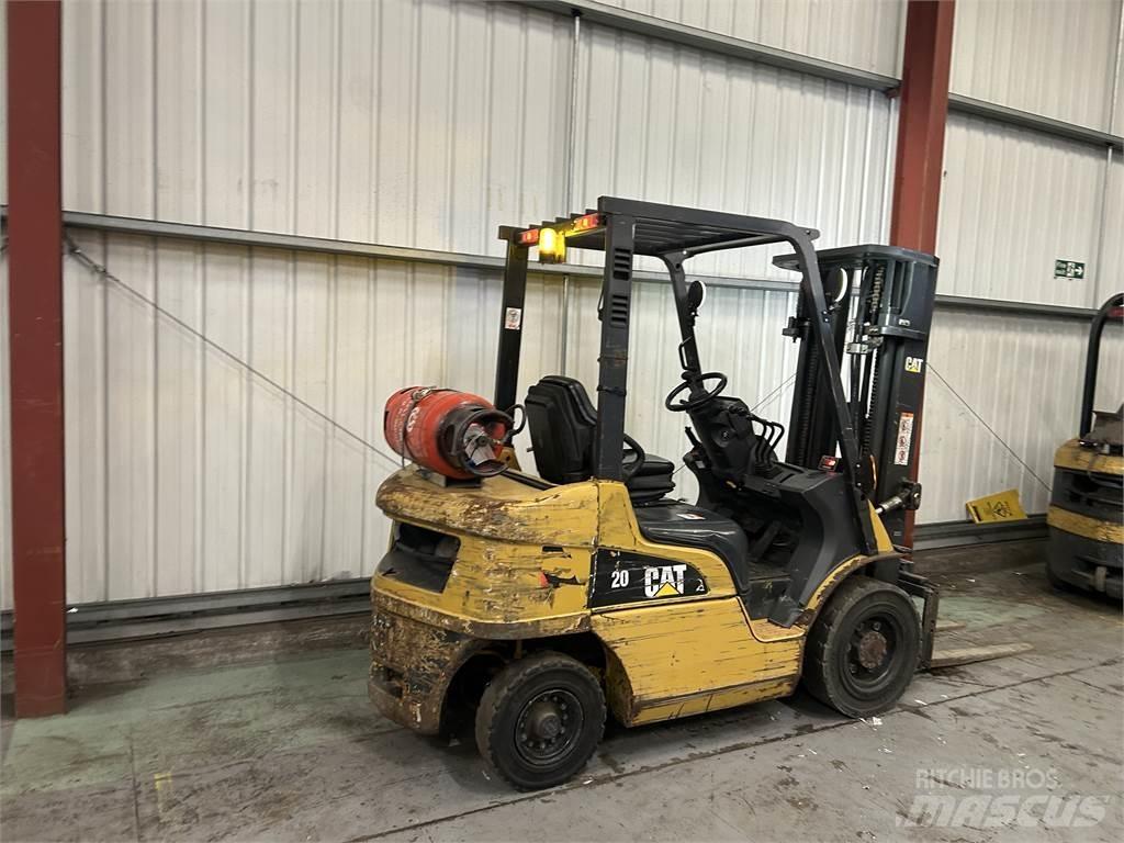 CAT GP25NT Gázüzemű targoncák