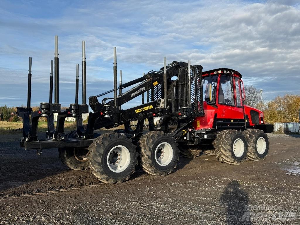 Komatsu 855 Kihordók