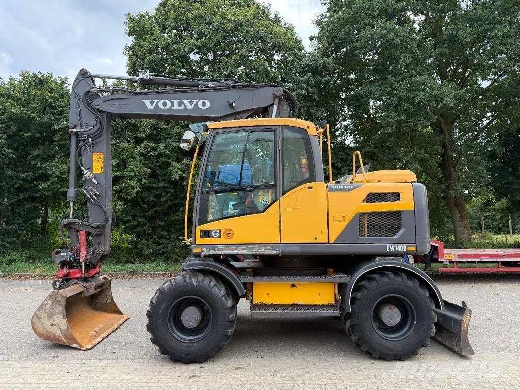 Volvo EW140D Gumikerekes kotrók