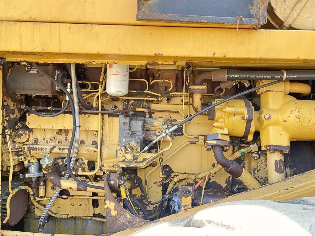 CAT 980C Gumikerekes homlokrakodók