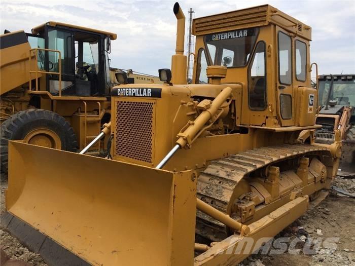CAT D 6 D lánctalpas dózerek
