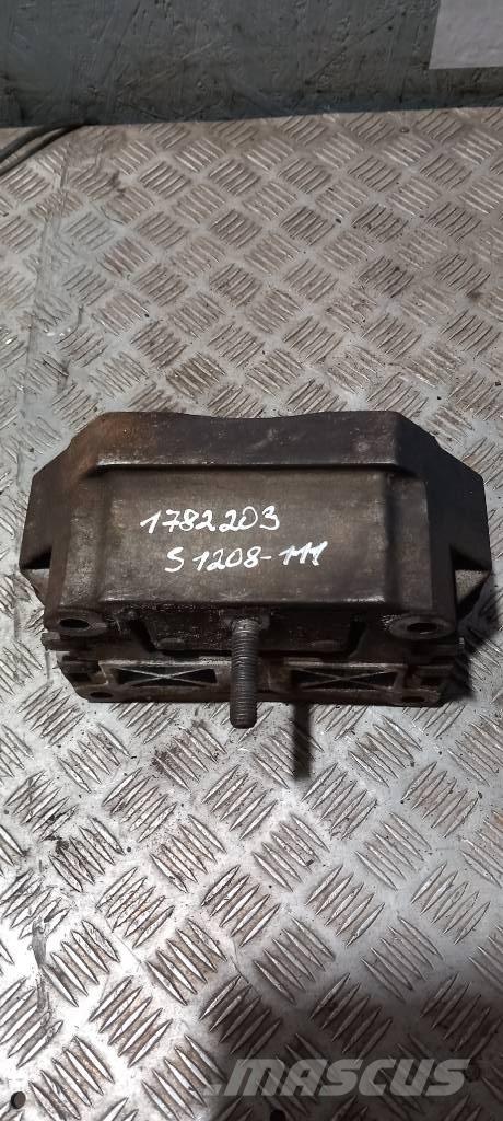 Scania 94 D.    1782203 Motorok