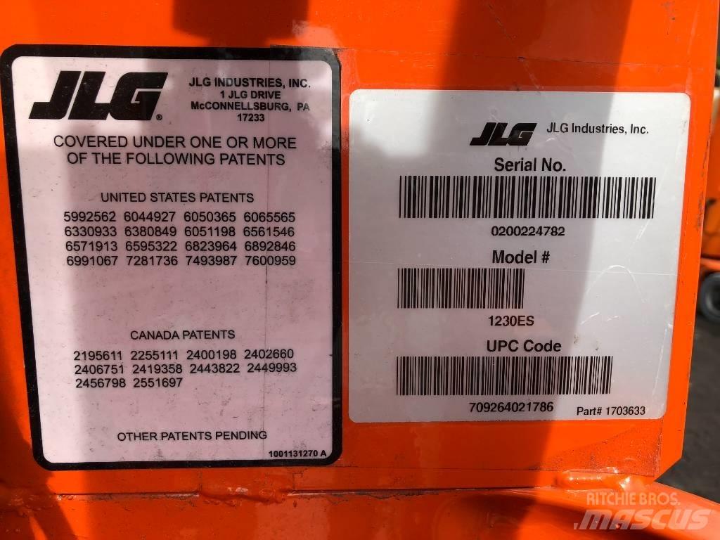 JLG 1230ES      V-3373 Személyemelők