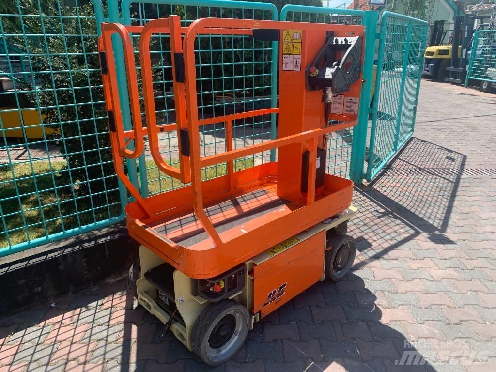 JLG 1230ES      V-3373 Személyemelők