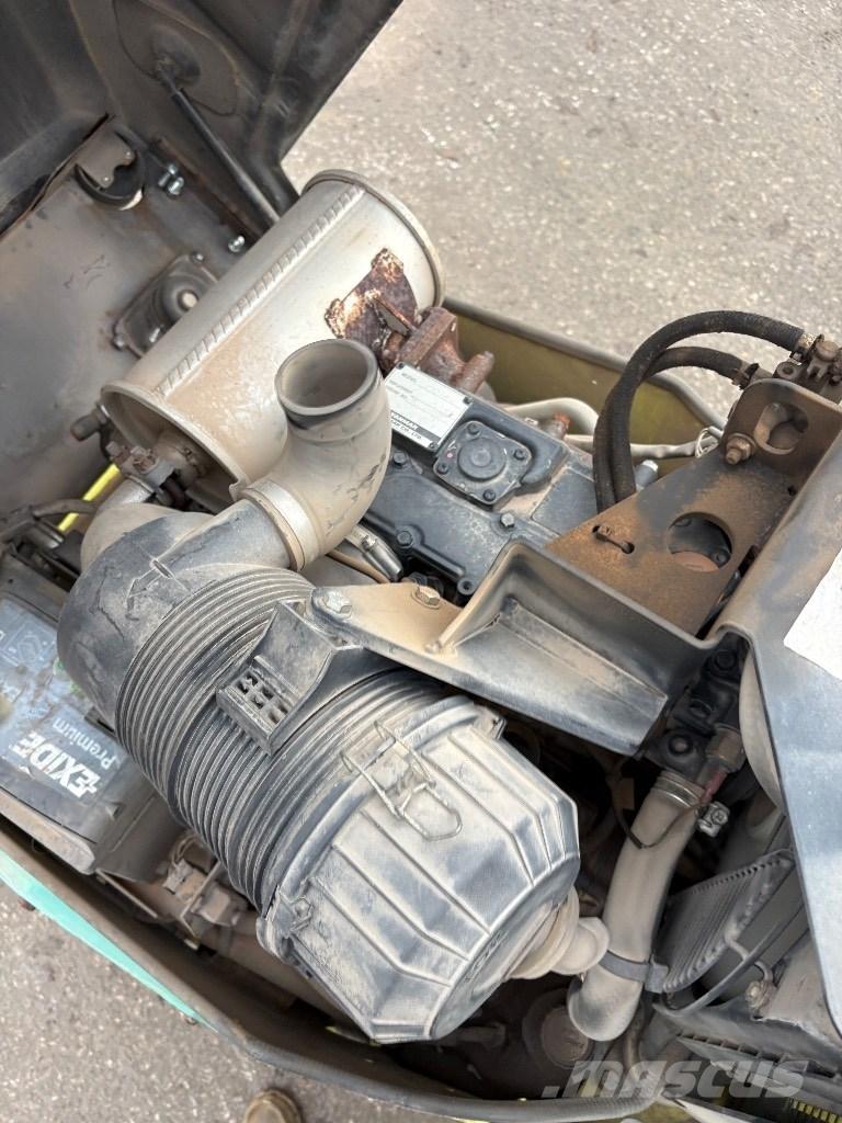 Ammann ARX 12 Ikerdobos hengerek