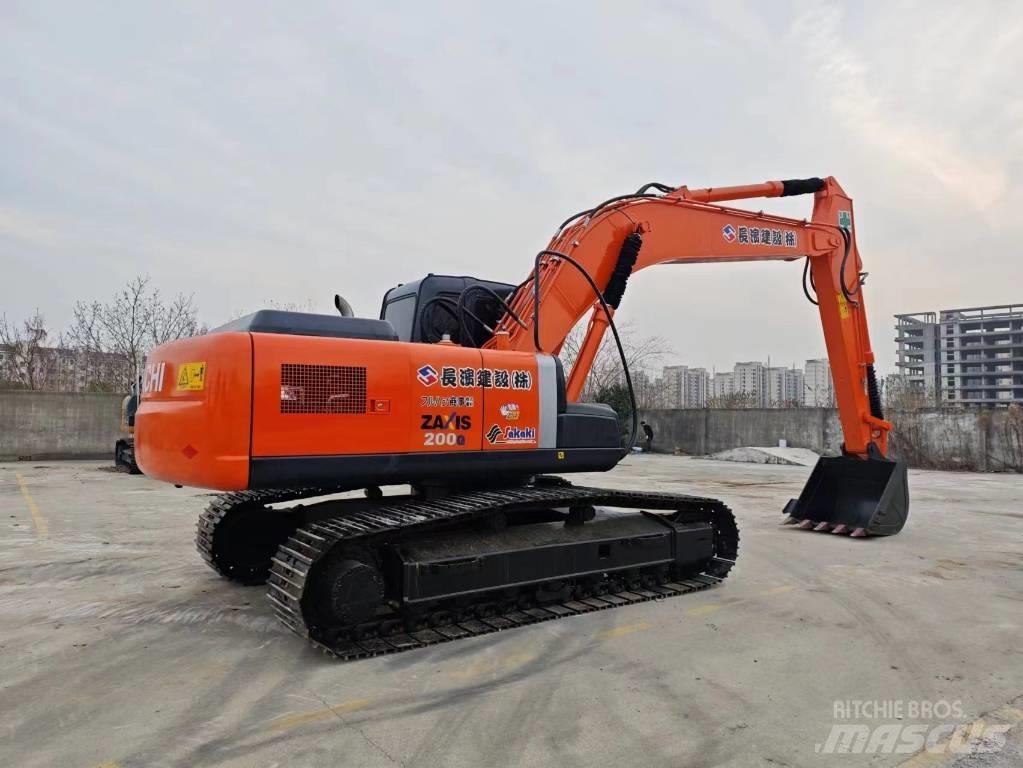 Hitachi ZX 200-6 Lánctalpas kotrók