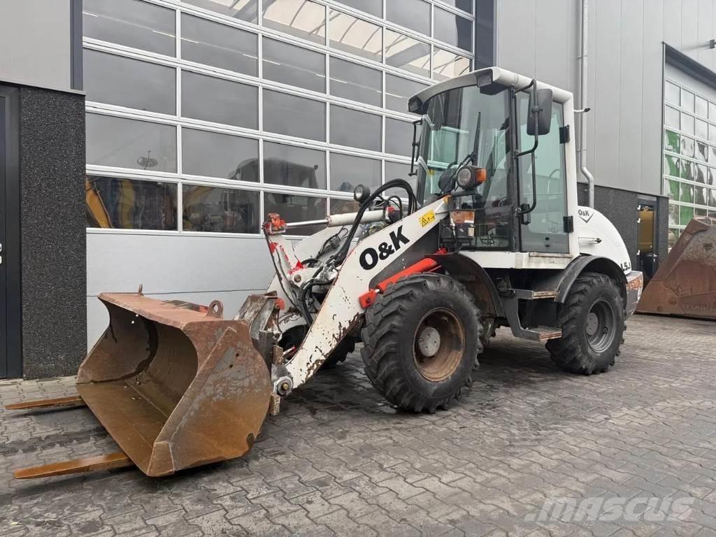 O&K L5.5 Gumikerekes homlokrakodók