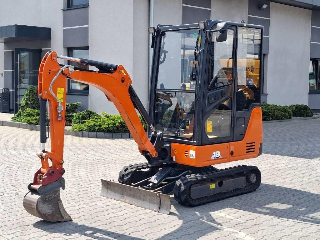 Hitachi ZX 19-6 Mini kotrók < 7t