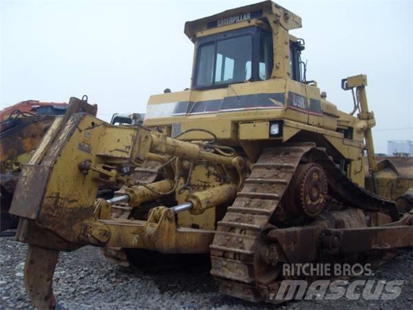 CAT D 9 R lánctalpas dózerek