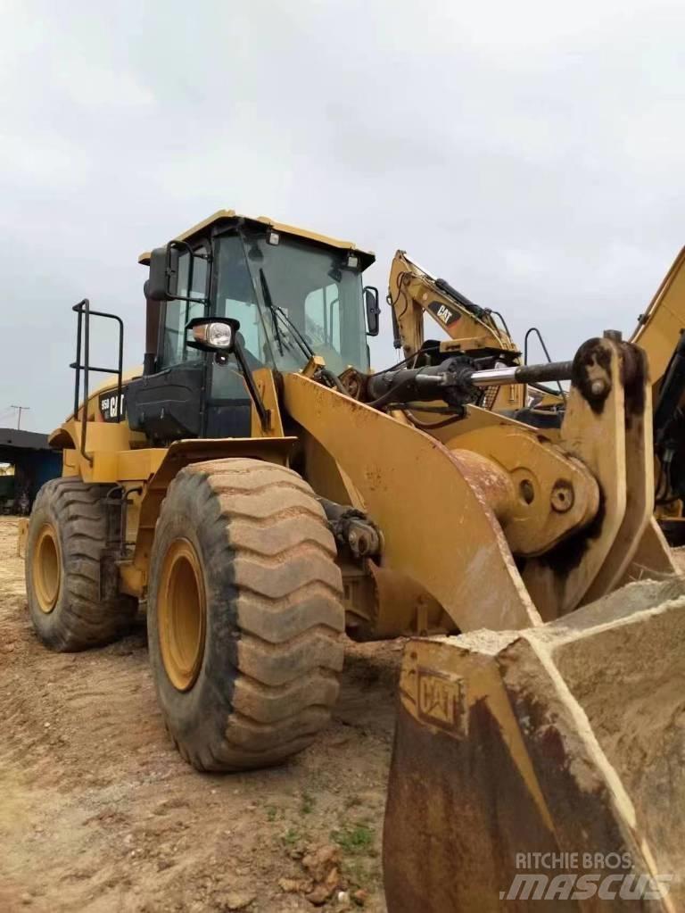 CAT 950GC Gumikerekes homlokrakodók