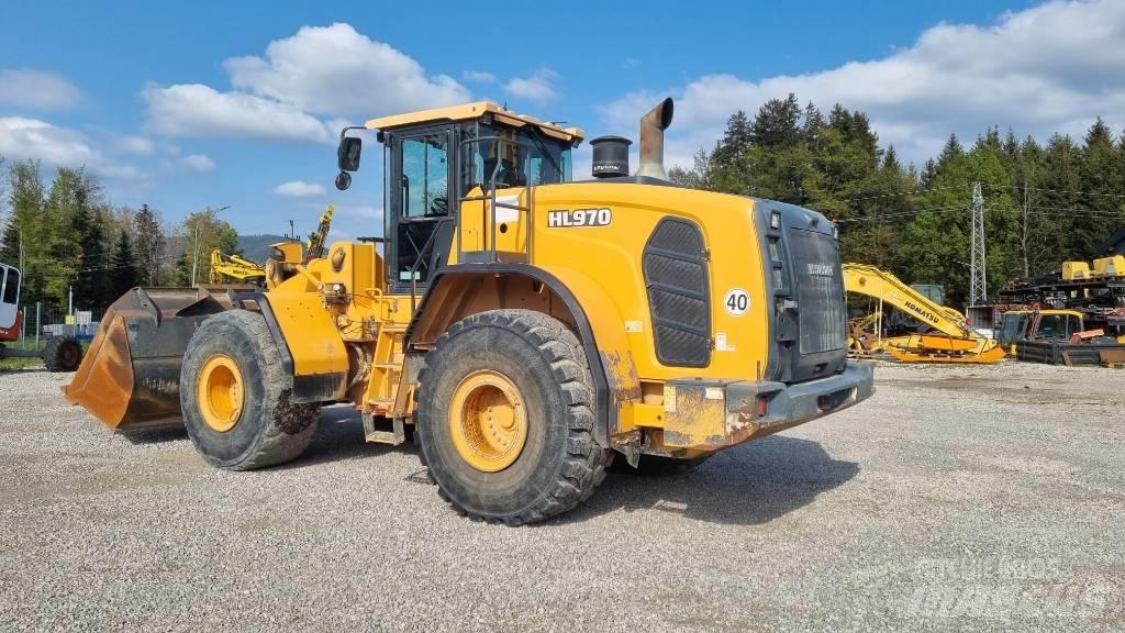 Hyundai HL 970 Gumikerekes homlokrakodók