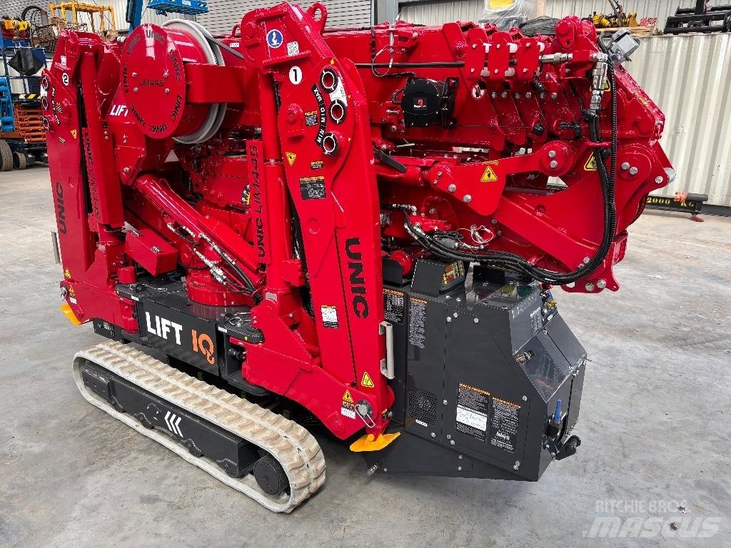 Unic UM 445 Terepdaruk