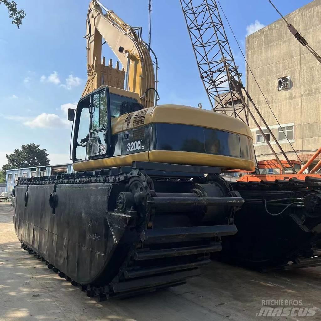 CAT 320 C Lánctalpas kotrók