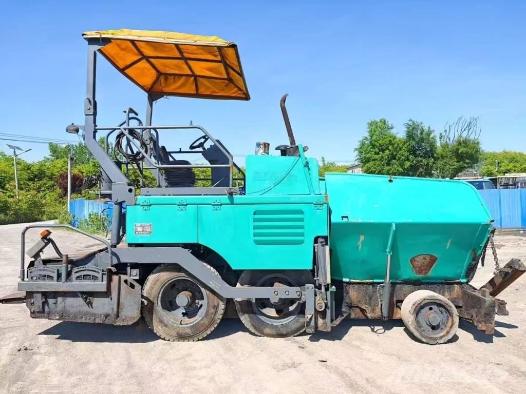 XCMG RP 453 L Aszfalt terítõ gépek