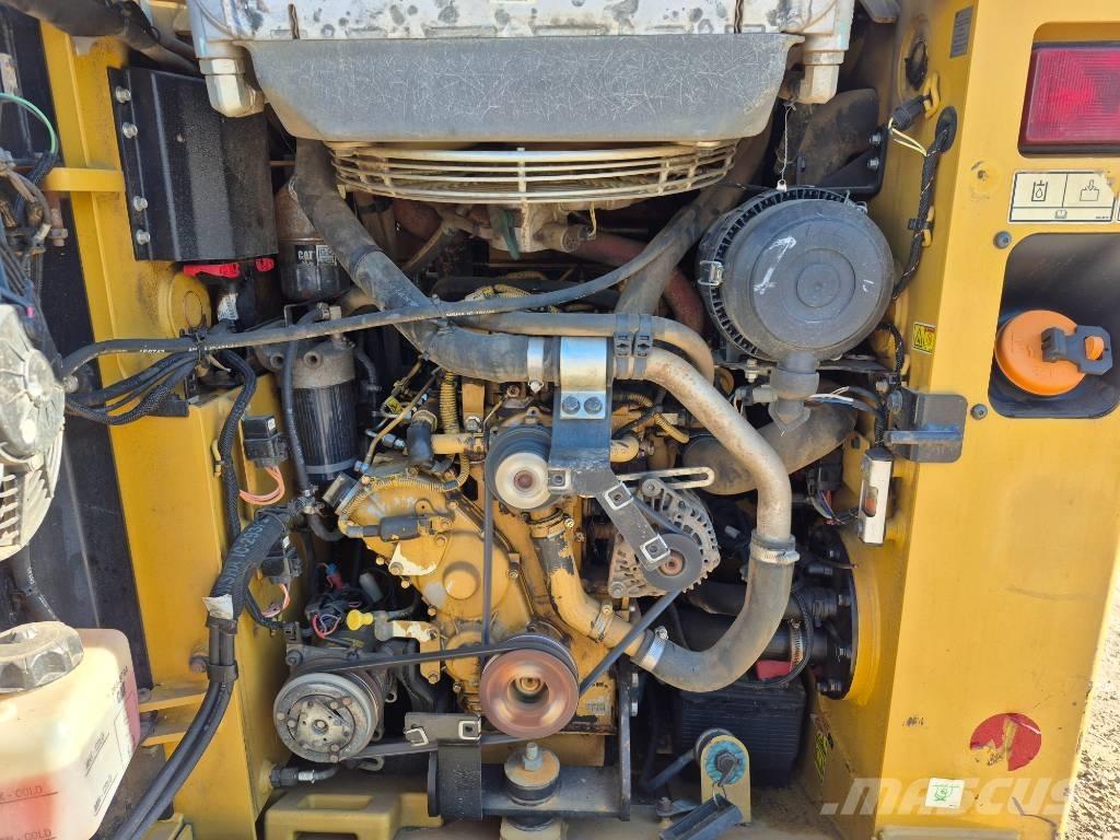 CAT 249 D Kompaktrakodók