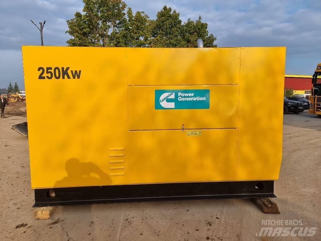 Cummins 250 KW Dízel áramfejlesztők
