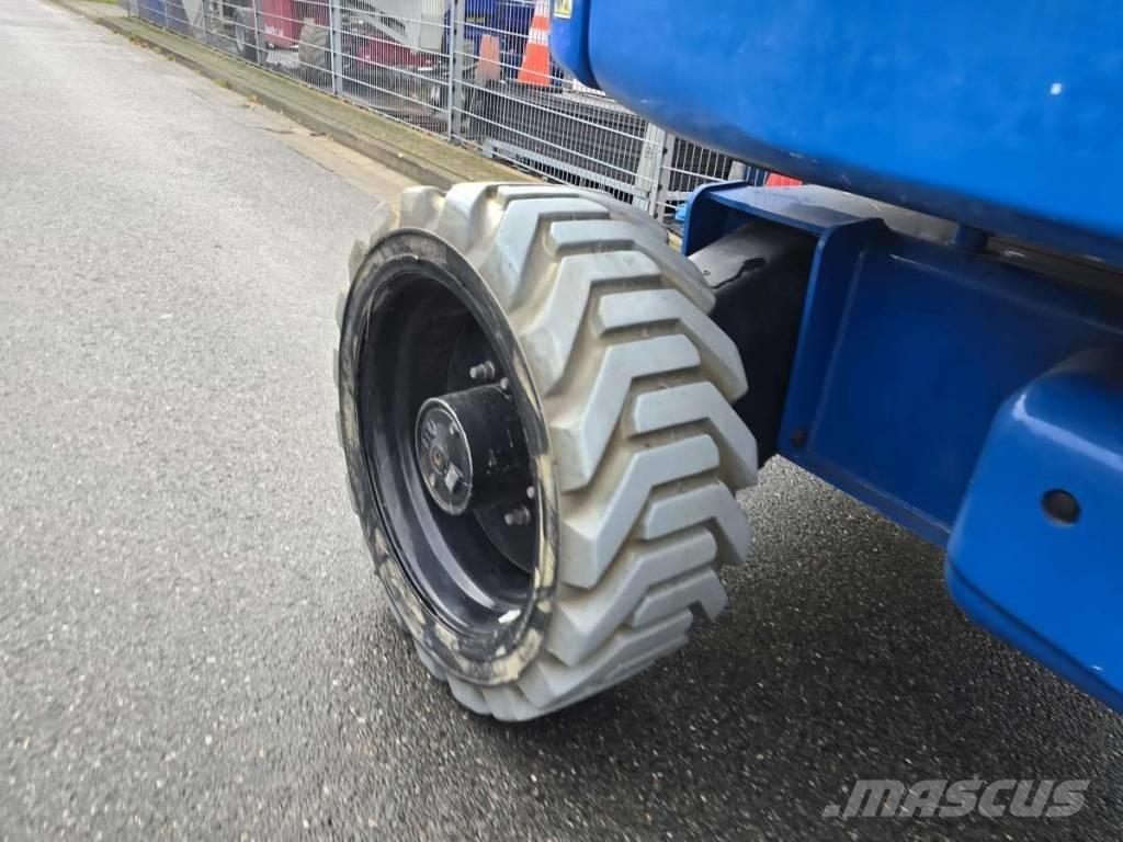 Niftylift HR 28 Karos emelők