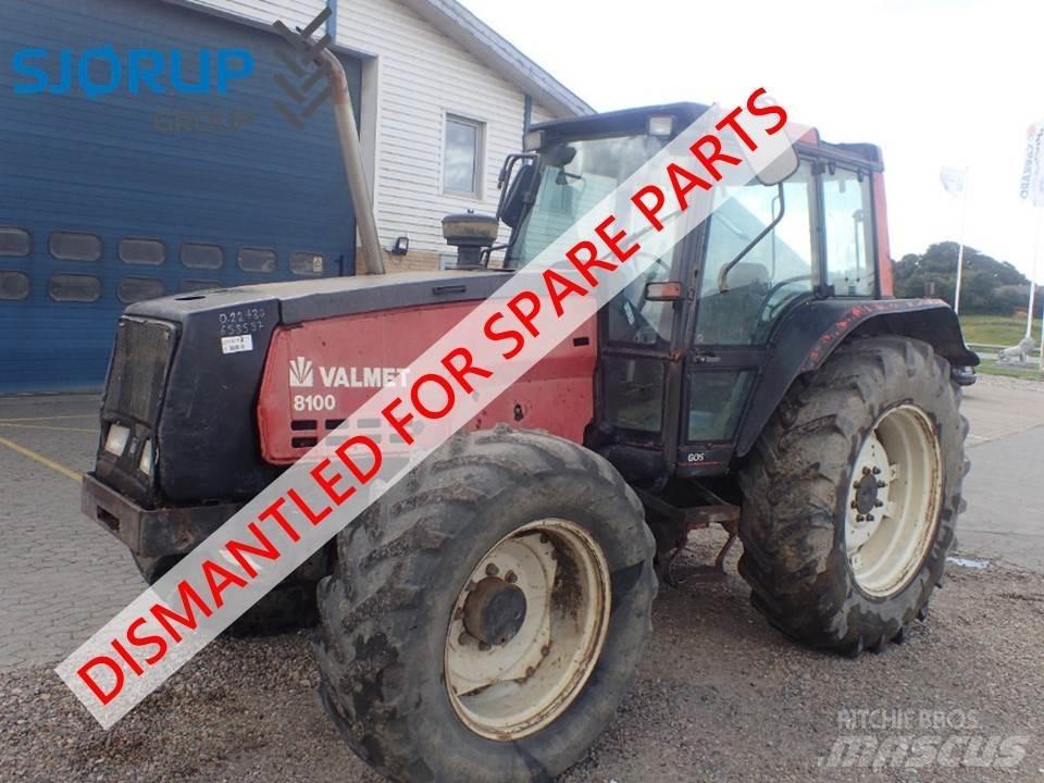 Valmet 8100 Traktorok