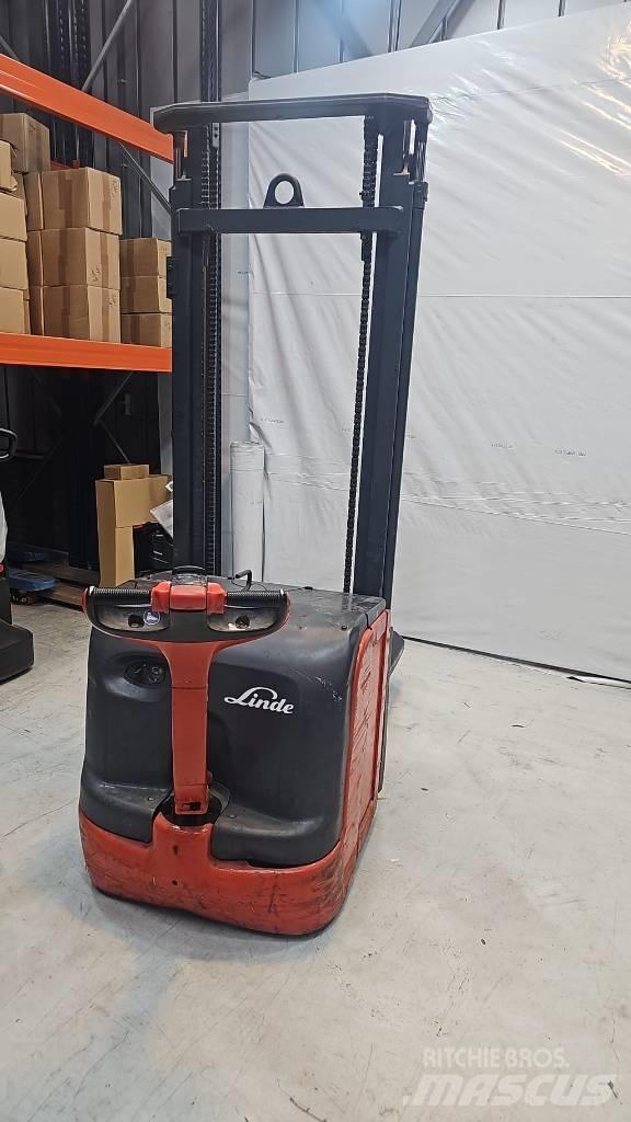 Linde L14 Gyalogkíséretű targonca