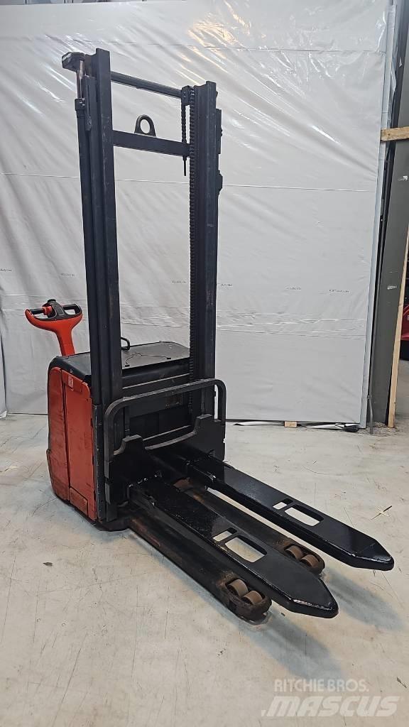 Linde L14 Gyalogkíséretű targonca