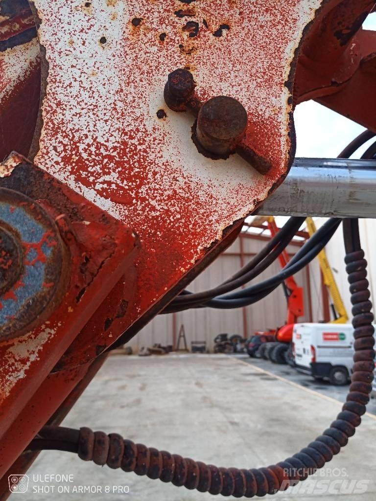 Haulotte HA 260 PX Karos emelők