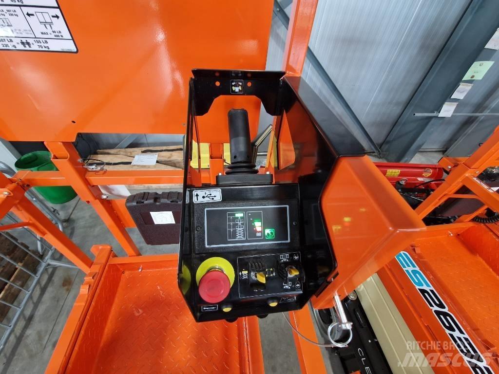 JLG ES 2632 Ollós emelők