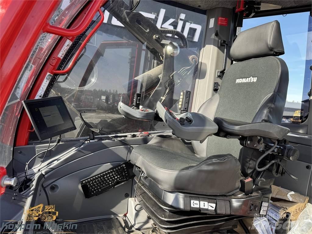 Komatsu 931XC Betakarítók