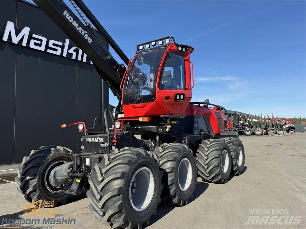 Komatsu 931XC Betakarítók