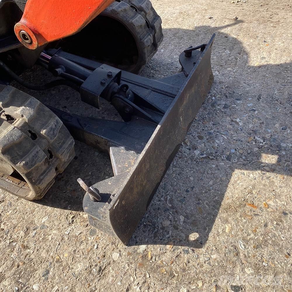 Kubota U10-3 Mini kotrók < 7t