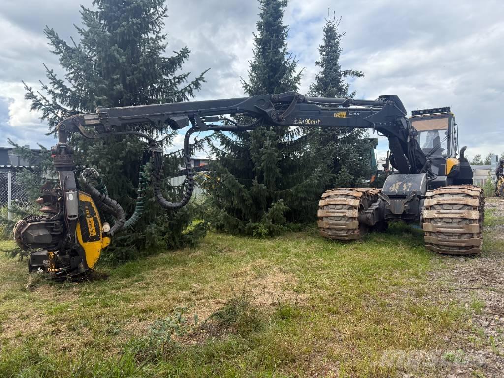 Ponsse FOX 8W Betakarítók