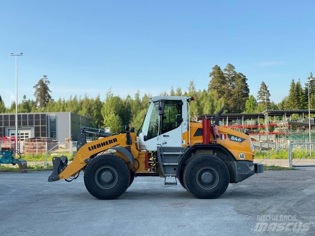 Liebherr L546 Gumikerekes homlokrakodók