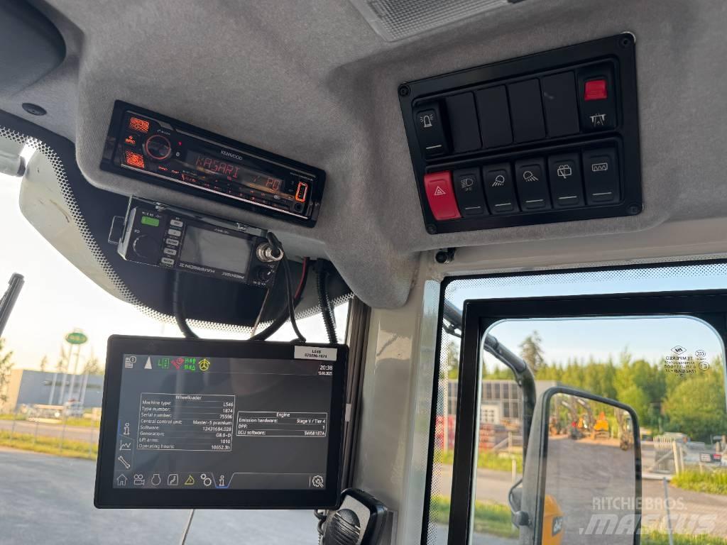 Liebherr L546 Gumikerekes homlokrakodók