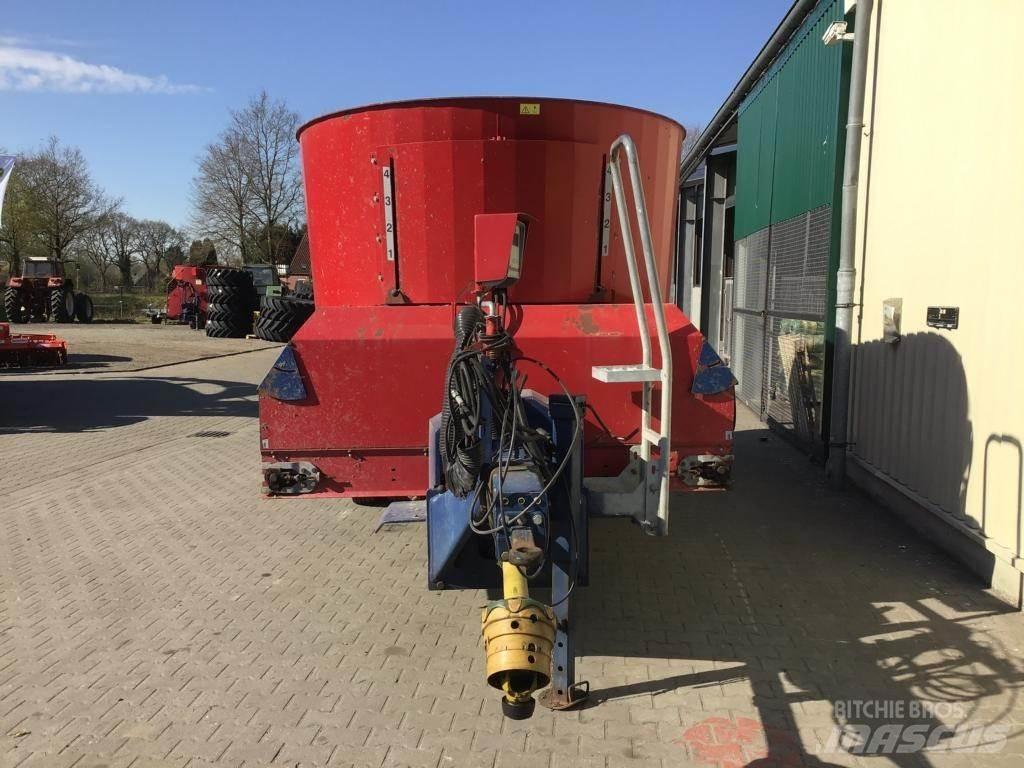 Mayer VM-18 DUO T Takarmánykeverők