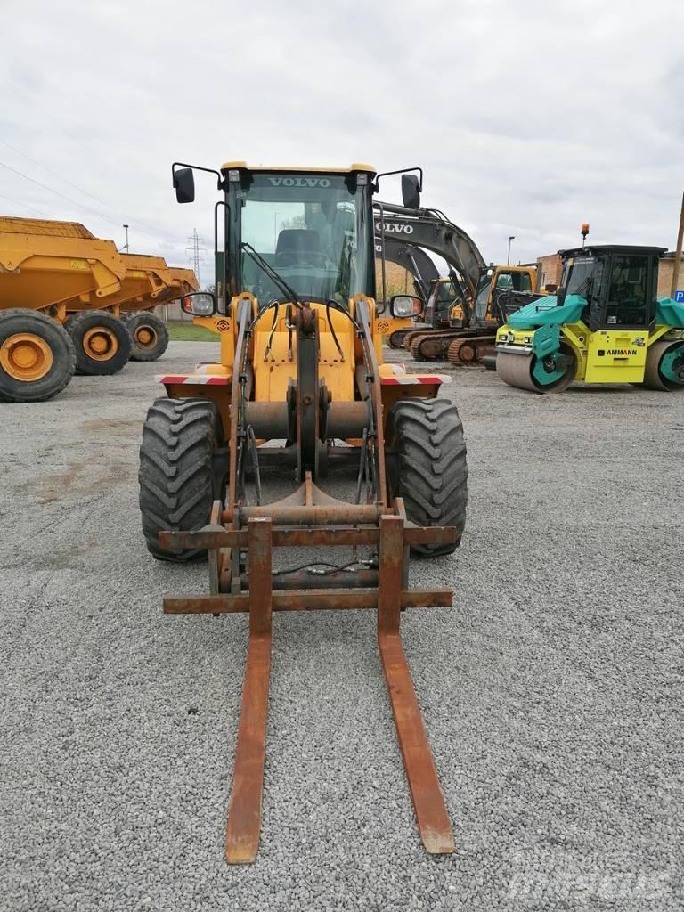 Volvo L 35 G Gumikerekes homlokrakodók