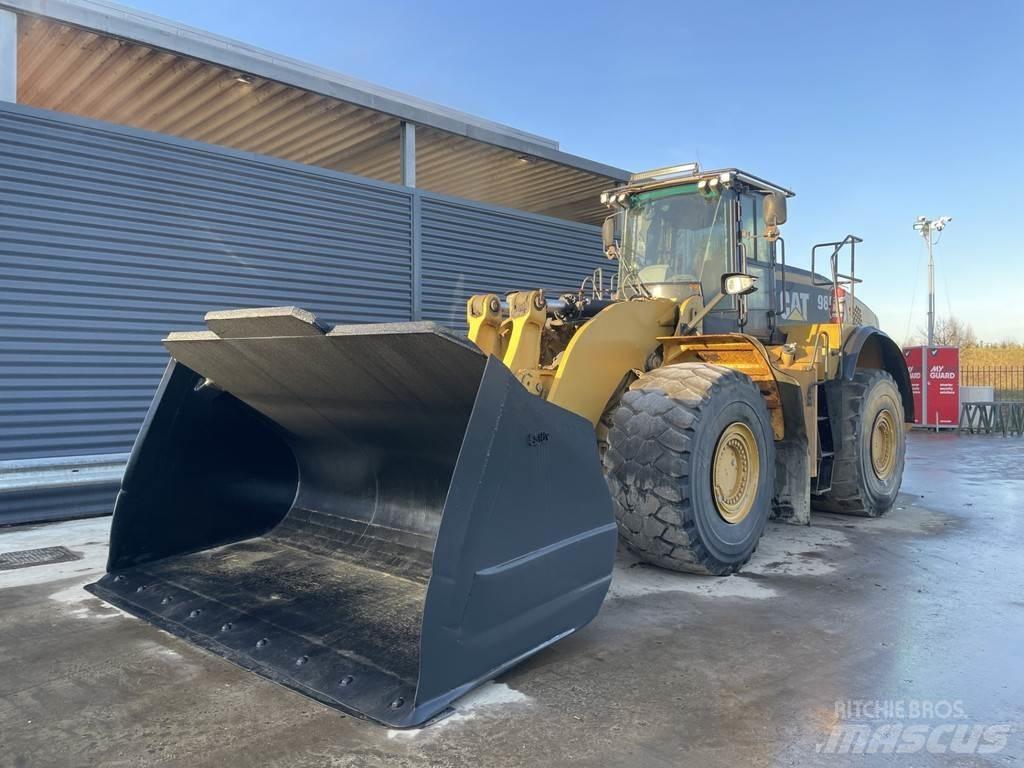 CAT 980K Gumikerekes homlokrakodók