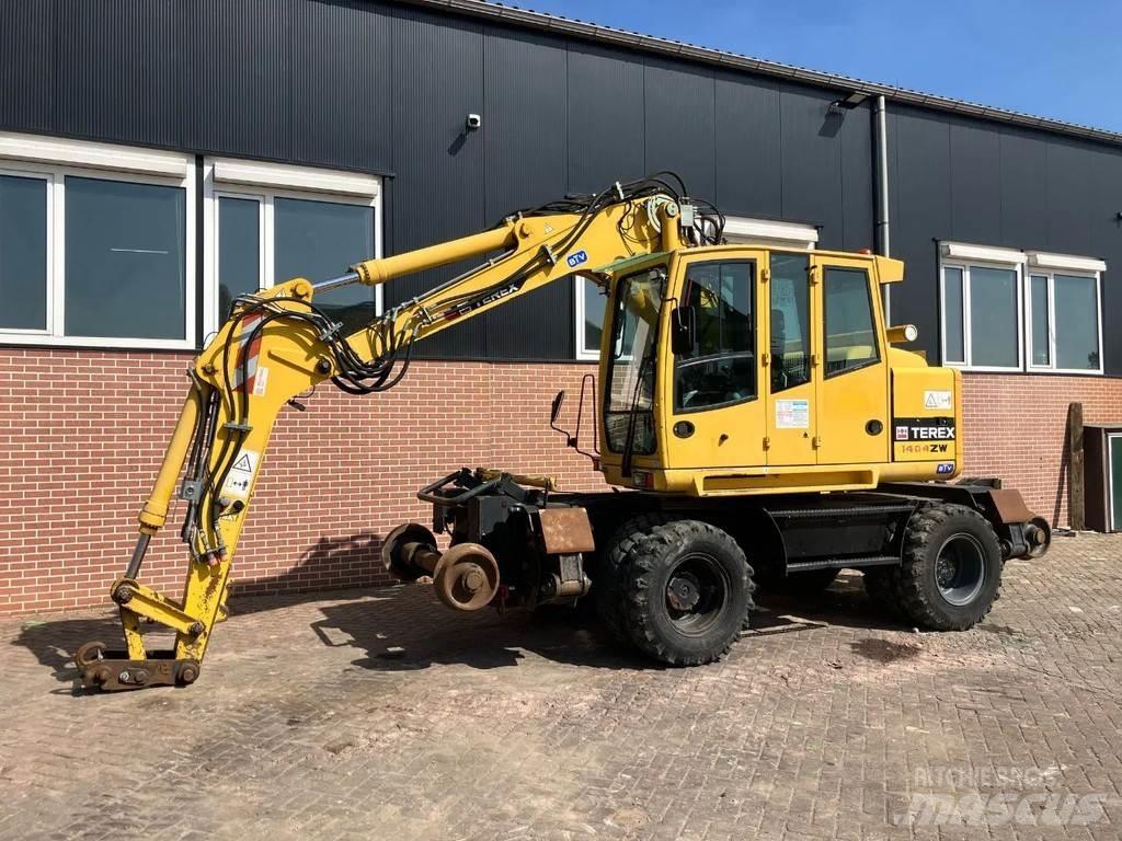 Atlas 1404KZW Gumikerekes kotrók