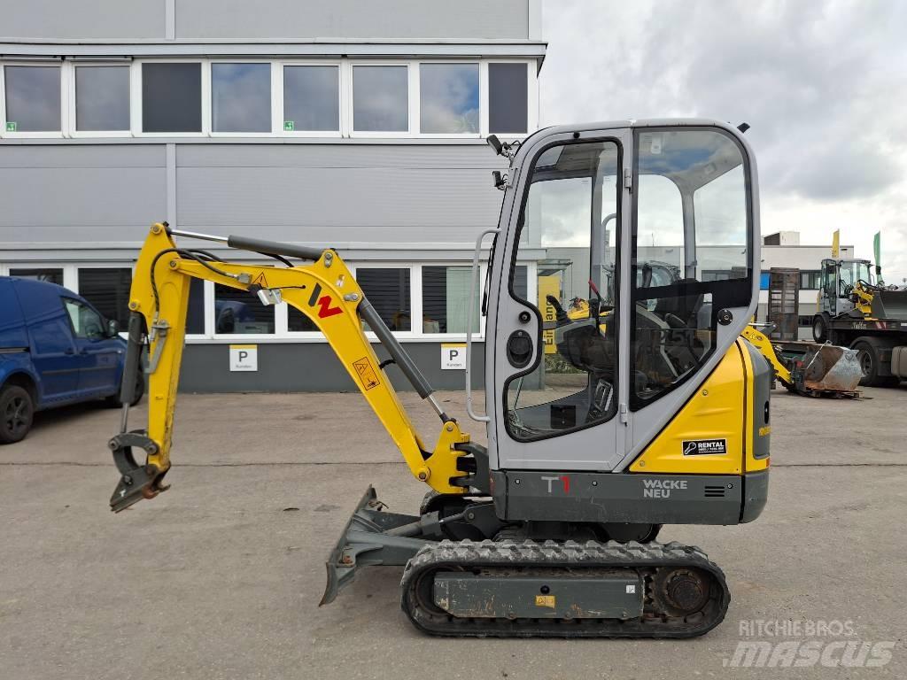 Wacker Neuson ET16 Lánctalpas kotrók