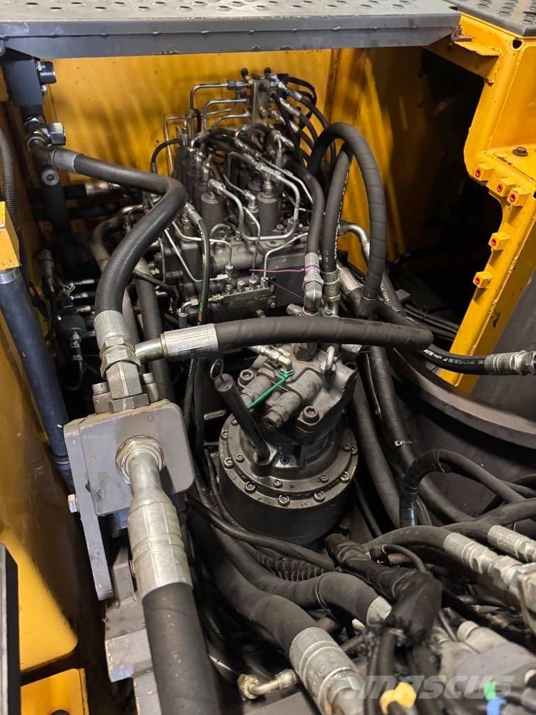 Volvo EC 220 E Lánctalpas kotrók