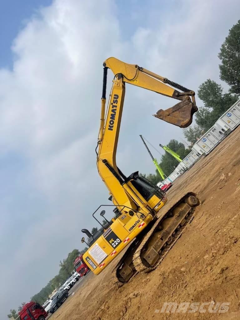 Komatsu pc220-8 Lánctalpas kotrók