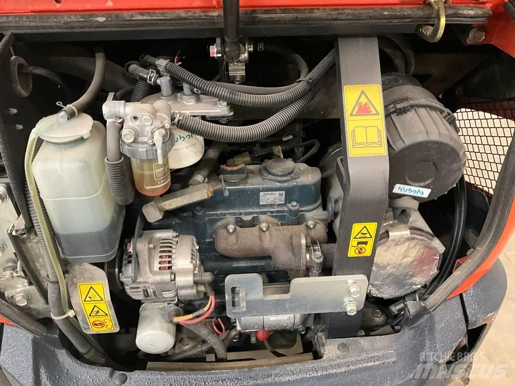 Kubota KX 019-4 Mini kotrók < 7t