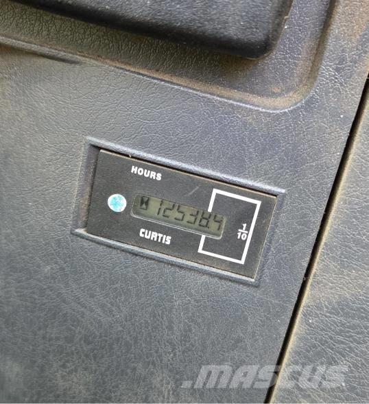 Hyundai Robex 55 Mini kotrók < 7t