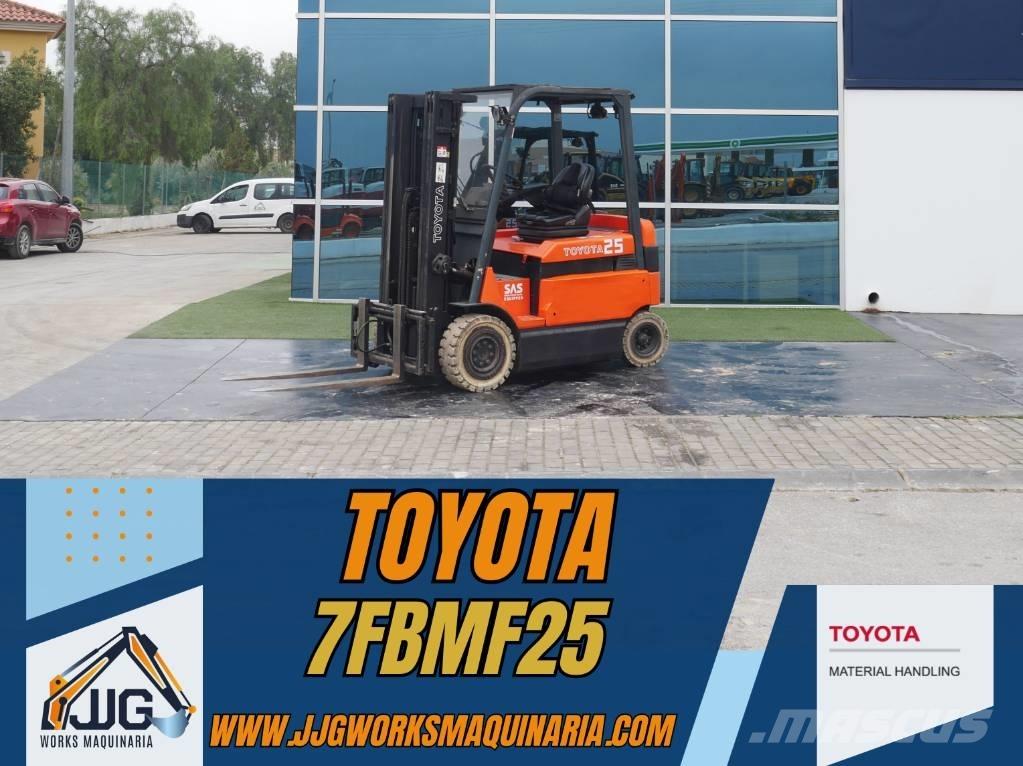 Toyota 7 FBMF 25 Elektromos targoncák