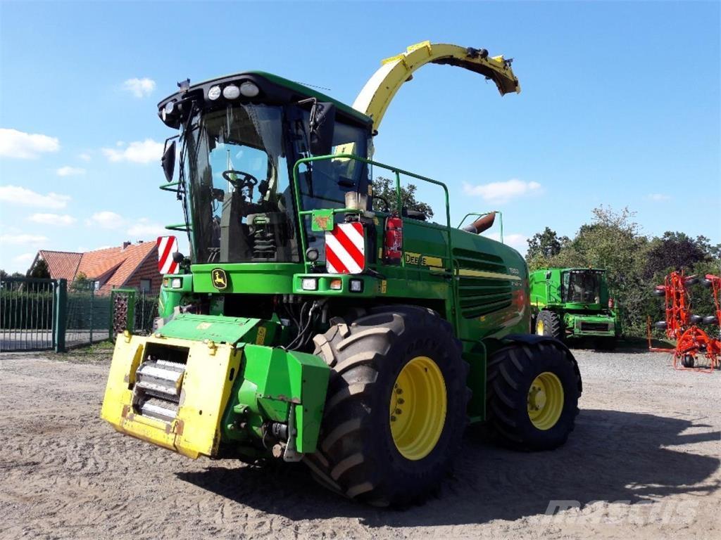 John Deere 7350 Önjáró szecskázók