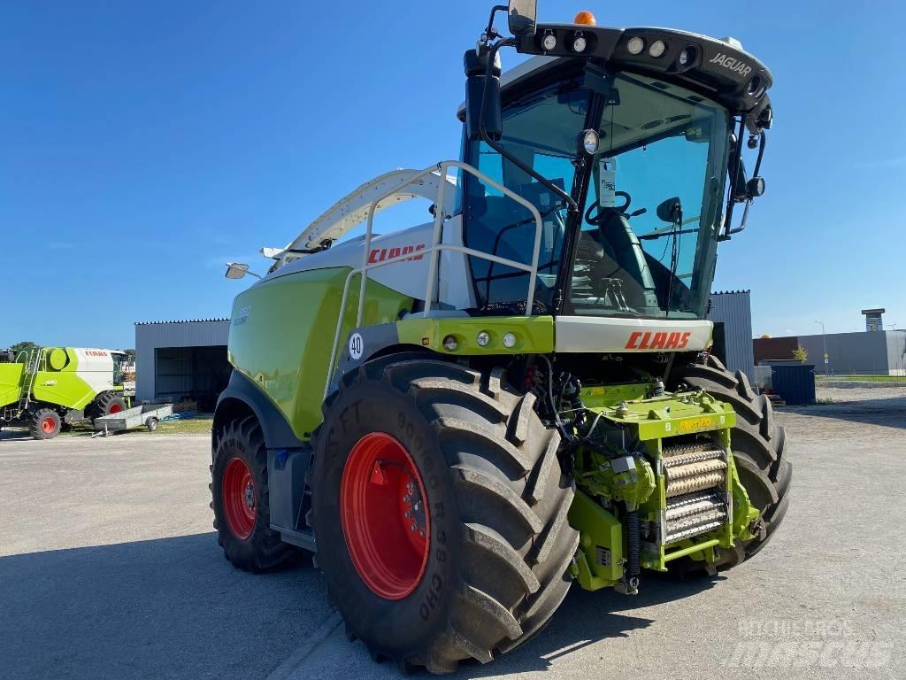 CLAAS Jaguar 950 Önjáró szecskázók