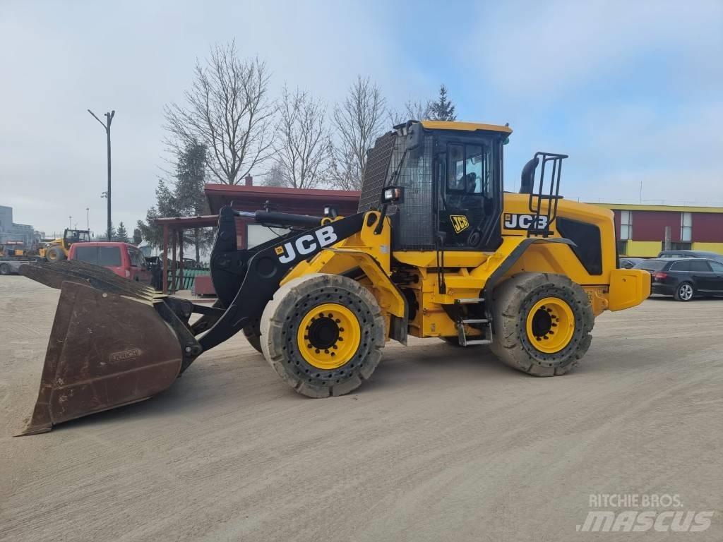 JCB 427 Gumikerekes homlokrakodók