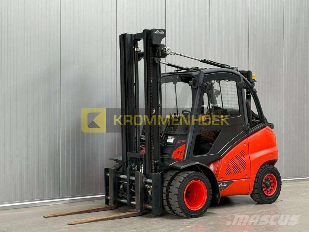 Linde H 40 T-02 Gázüzemű targoncák