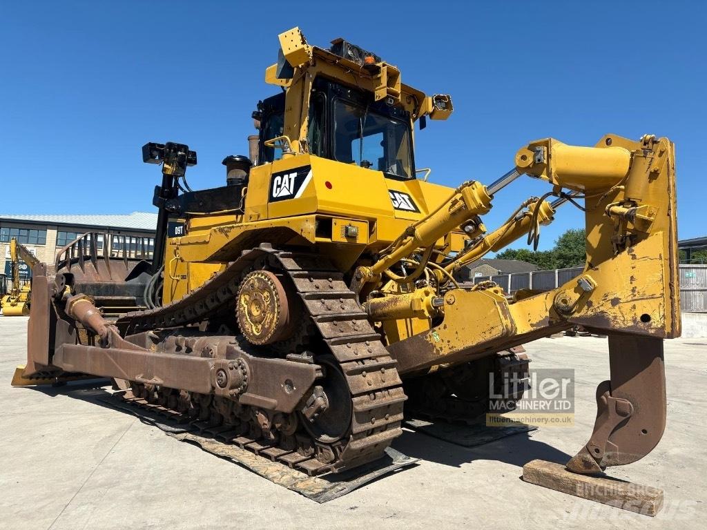 CAT D 9 T lánctalpas dózerek