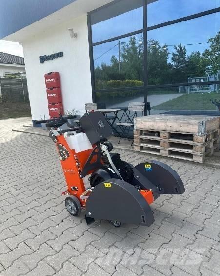 Husqvarna FS500E Építőipar - Egyebek